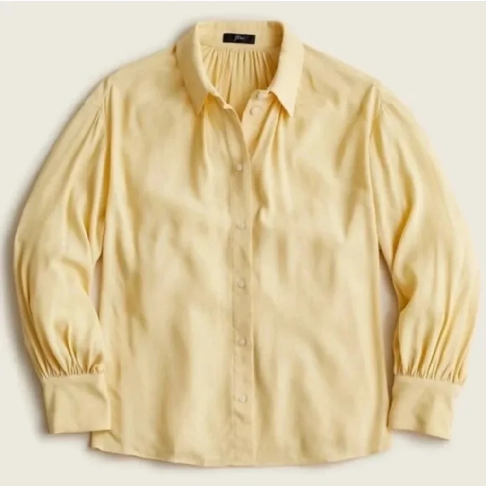 NWT. J.Crew Drapery Gathered Button Up Shirt in Soft Yellow Size L